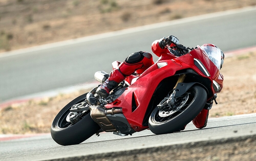 Panigale (ph. Ducati)