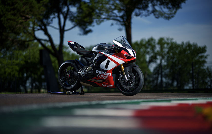 Panigale V2 Superquadro Final Edition (Ph. Ducati)