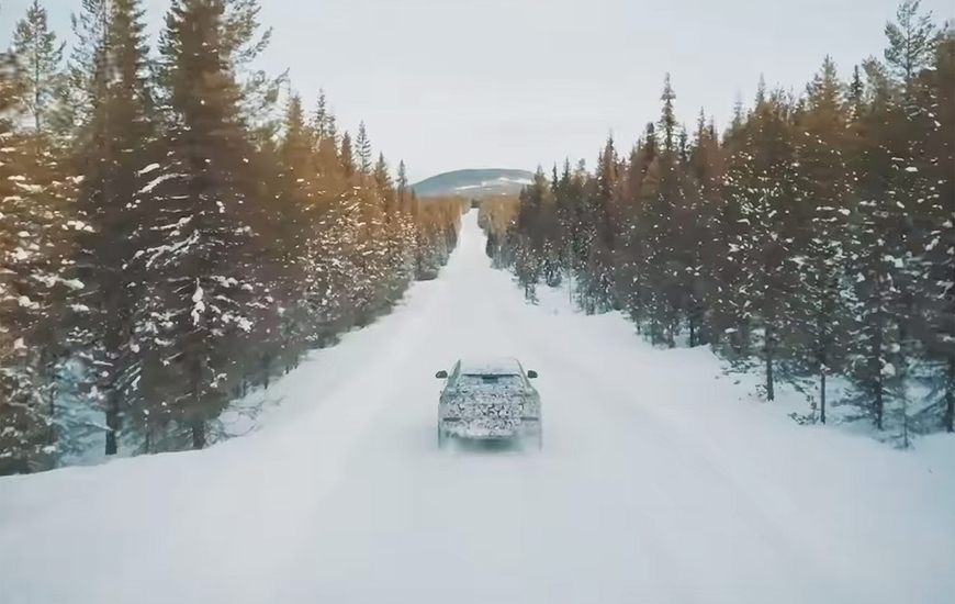 Prove su neve della nuova Lamborghini Urus